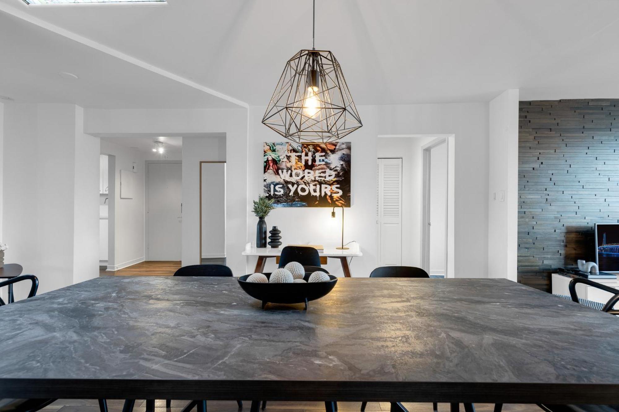 Liv Mtl Soho Aparthotel Montreal