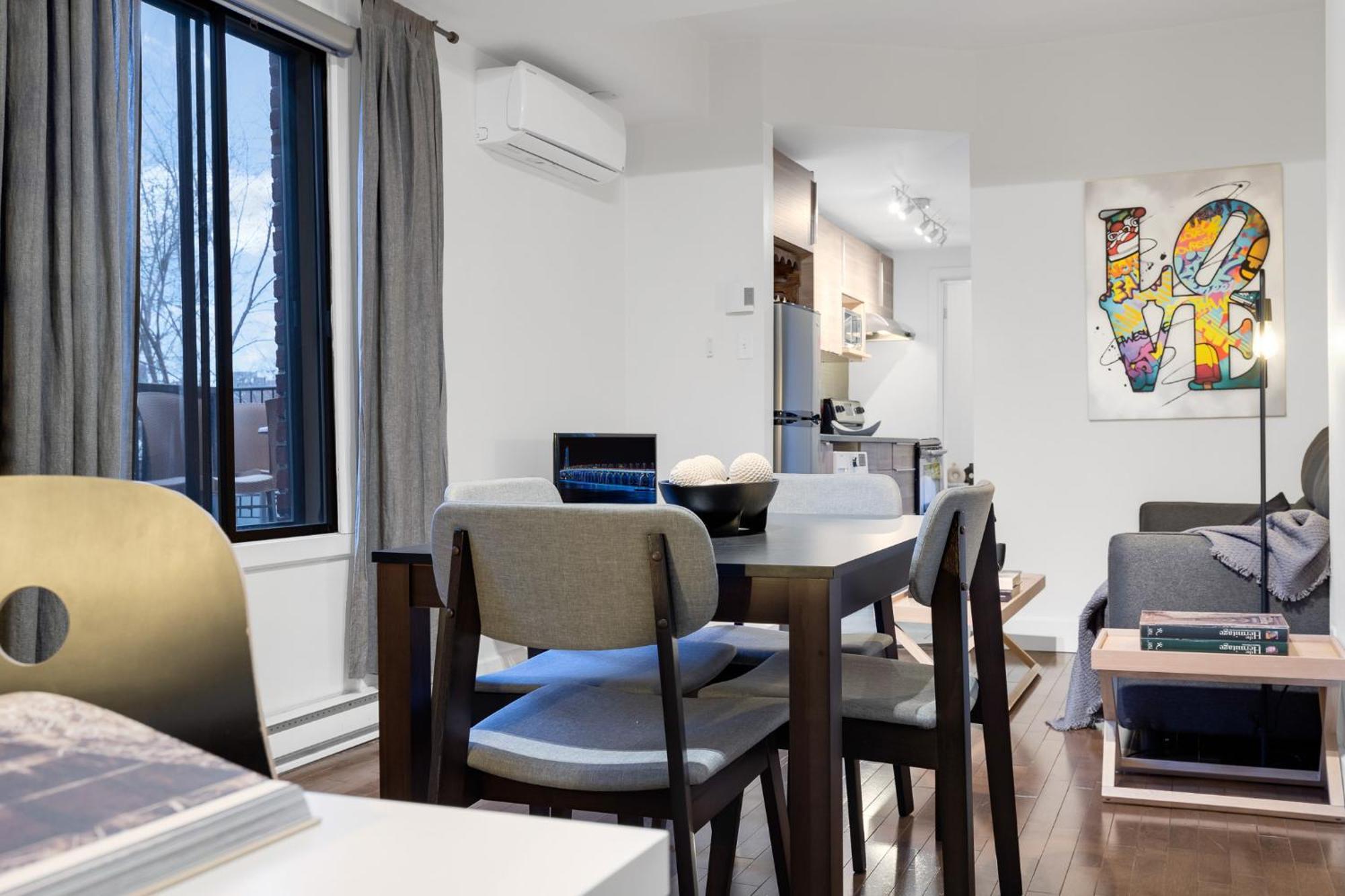 Liv Mtl Soho 3*