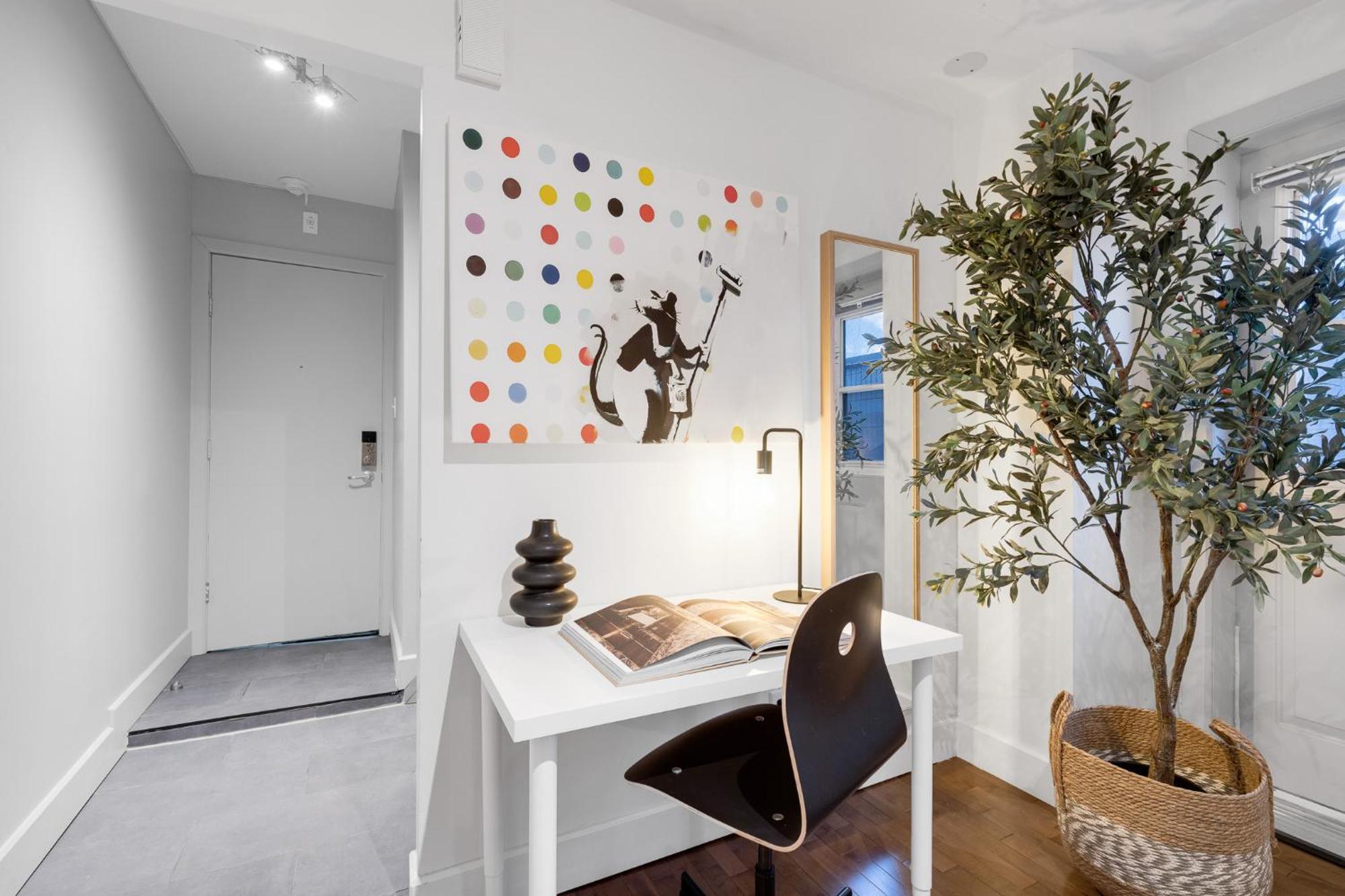 Liv Mtl Soho Montreal