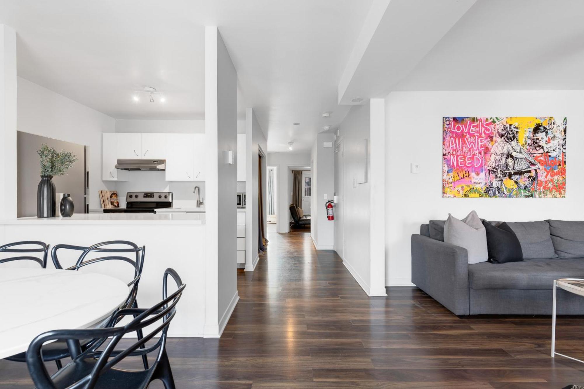 Liv Mtl Soho Aparthotel Montreal