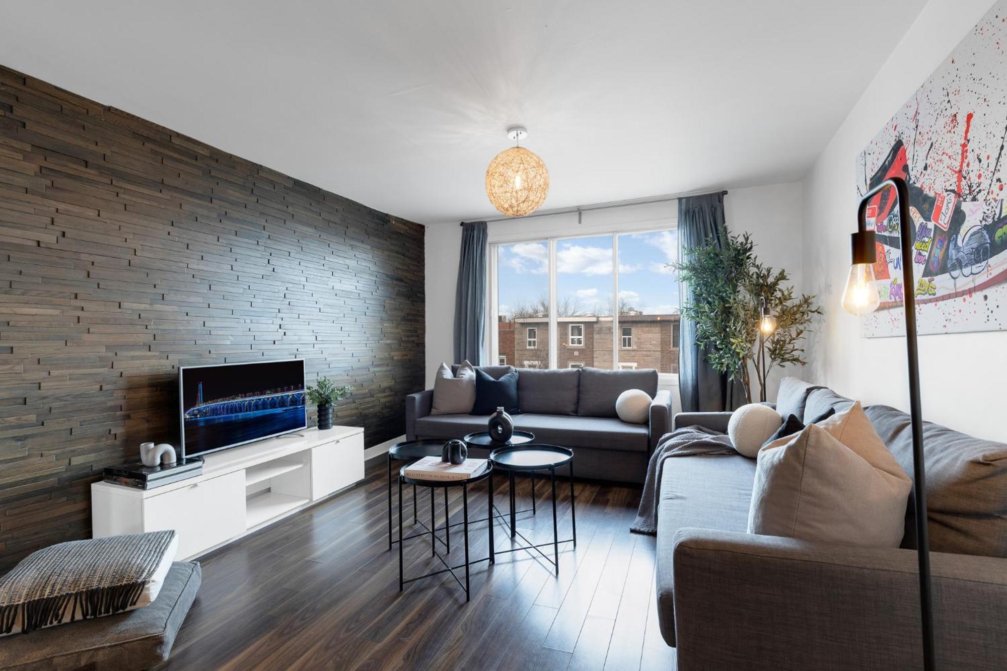 Liv Mtl Soho 3*